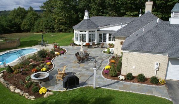 Outdoor Living Landscaping - Hero